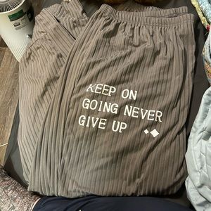 Women’s size 2x pajama/lounge pants